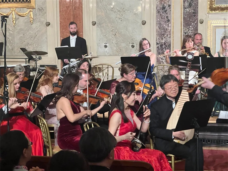 “美丽河北——东方民乐与西方交响的跨界对话专场音乐会”在维也纳举行